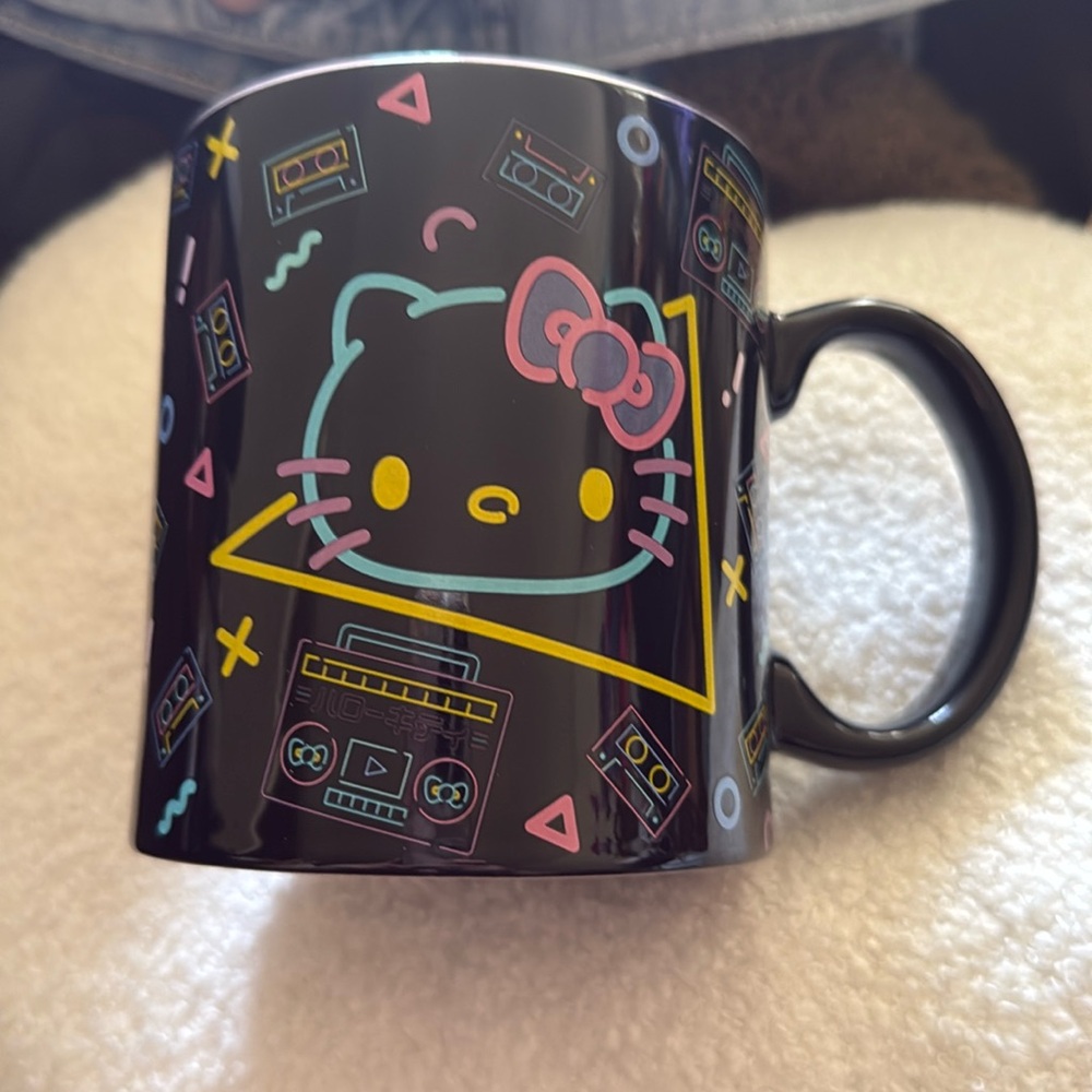 Hello Kitty Retro mug